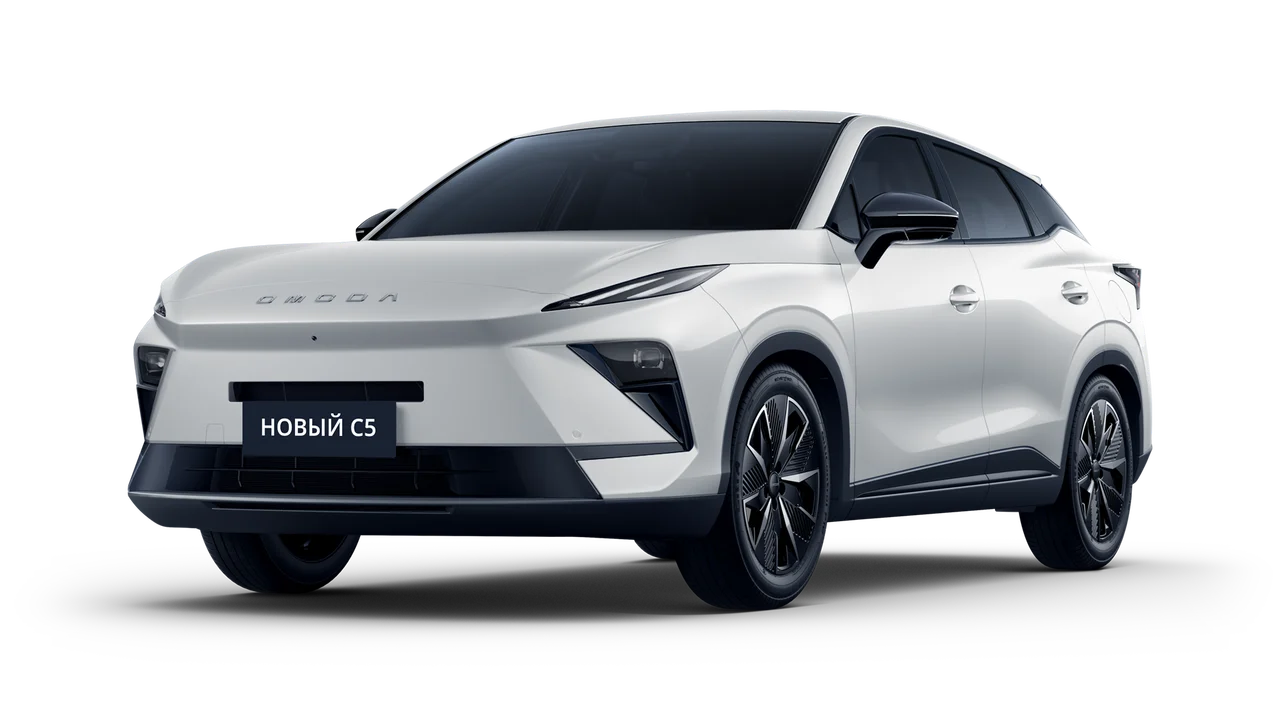 OMODA C5 у дилерского центра Бизнес Кар Орёл