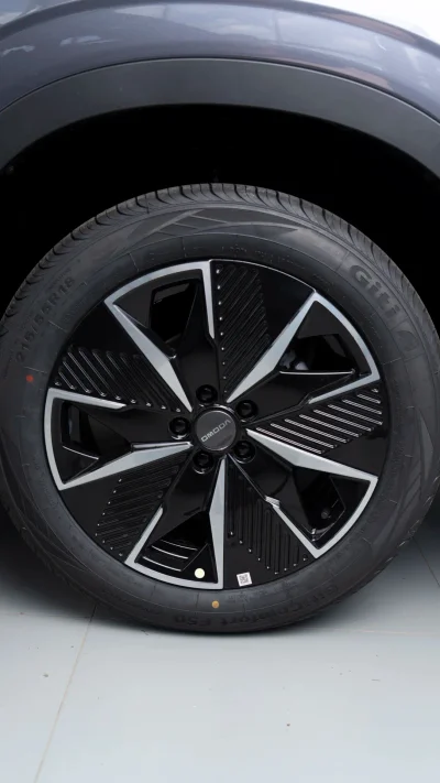 OMODA C5 — легкосплавный диск