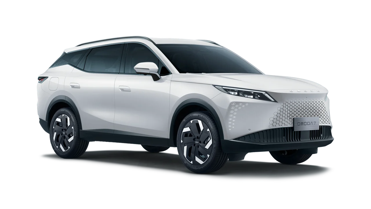 OMODA C7 у дилерского центра Бизнес Кар Орёл